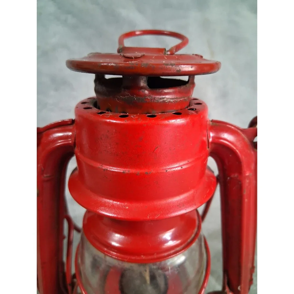 Vtg Winged Wheel No 350 Red Kerosene Lantern Japan Hurricane Lamp Lightly Used